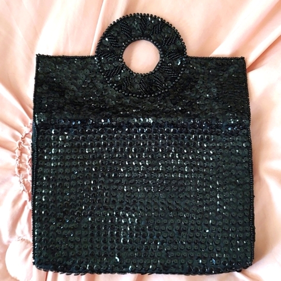BLACK BEADED and SEQUIN EVENING CLUTCH. No Flaws. - Picture 8 of 9